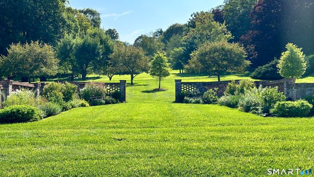 1 Great Elm Drive, Sharon, CT 06069