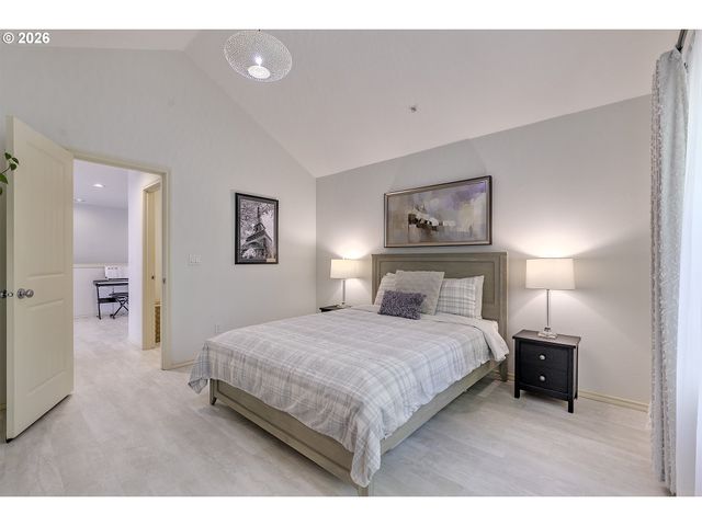 4839 Nw BLANDY Ter, Portland, OR 97229