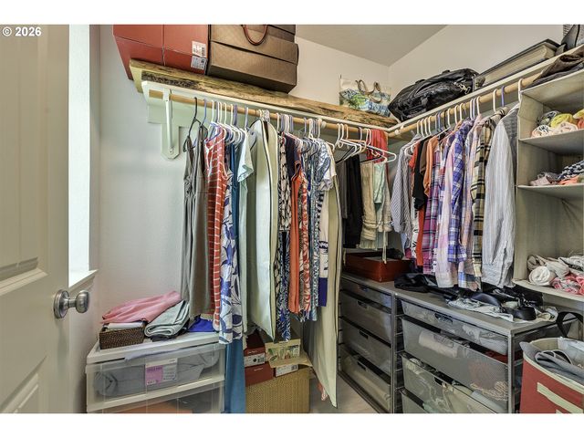 4839 Nw BLANDY Ter, Portland, OR 97229