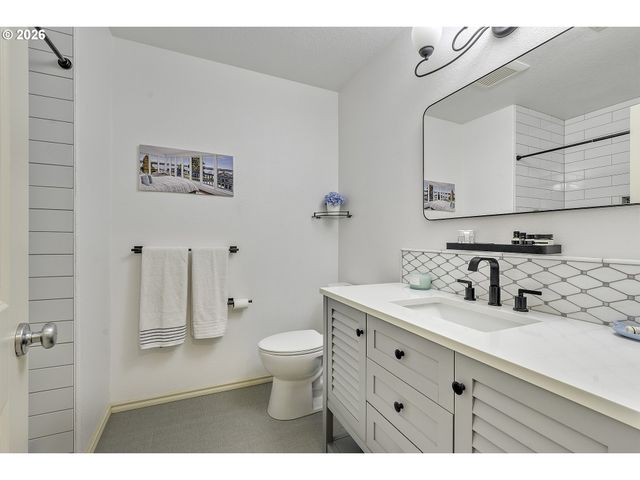 4839 Nw BLANDY Ter, Portland, OR 97229