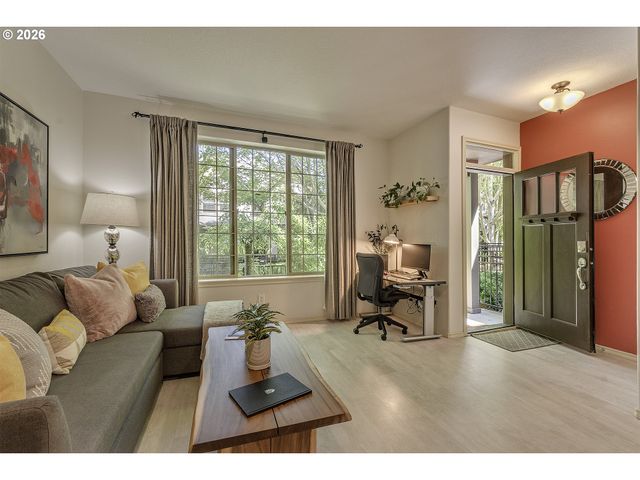 4839 Nw BLANDY Ter, Portland, OR 97229