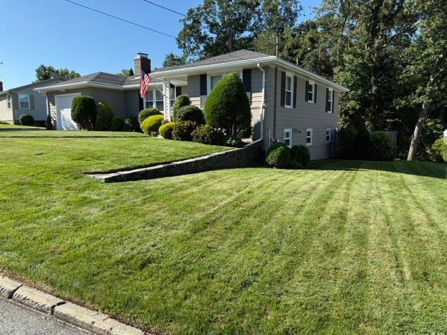 94 Coolspring Drive, Cranston, RI 02920