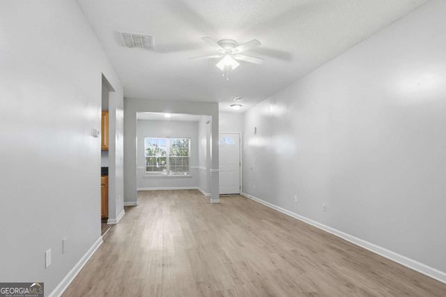 6530 Grey Fox Way, Riverdale, GA 30296