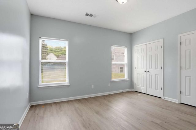 6530 Grey Fox Way, Riverdale, GA 30296
