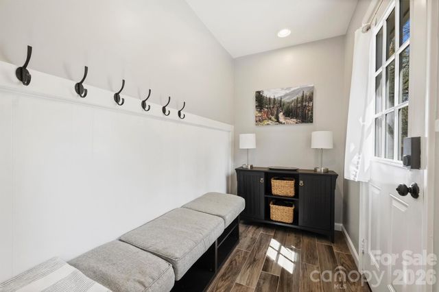 2310 Oldenburg Drive, Charlotte, NC 28210