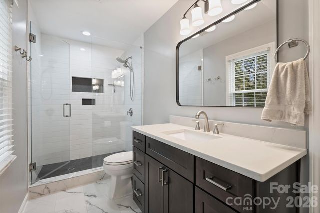 2310 Oldenburg Drive, Charlotte, NC 28210