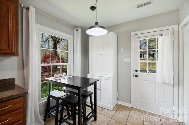 2310 Oldenburg Drive, Charlotte, NC 28210