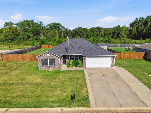 200 Hemlock Drive, Conway, AR 72032
