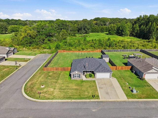 200 Hemlock Drive, Conway, AR 72032