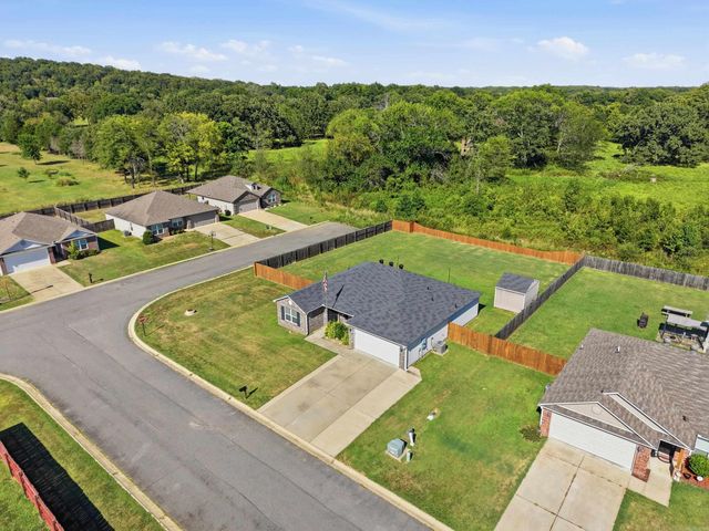 200 Hemlock Drive, Conway, AR 72032