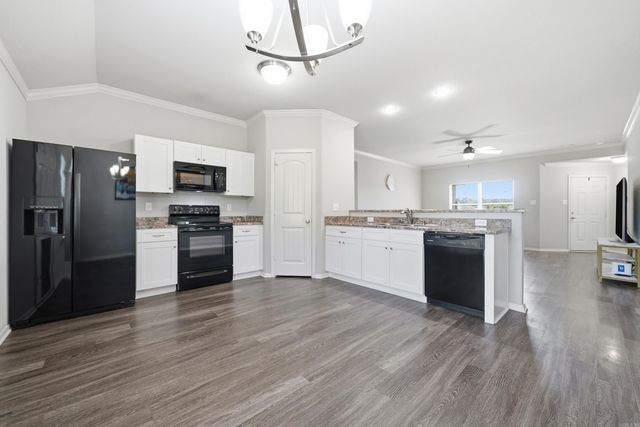 200 Hemlock Drive, Conway, AR 72032