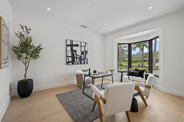 1761 Breakers West Blvd, West Palm Beach, FL 33411