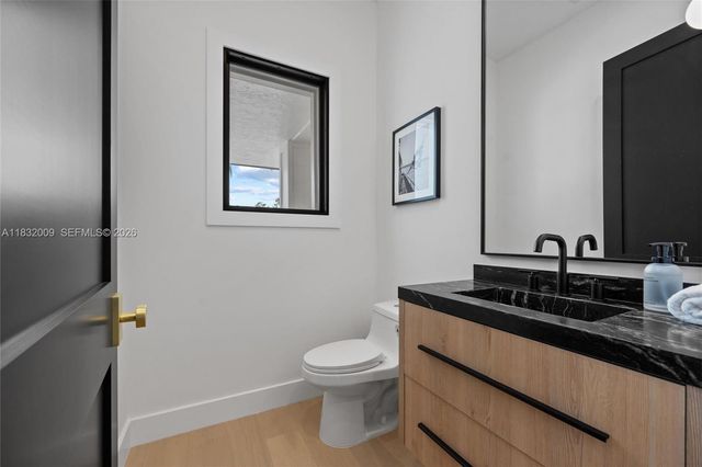 1761 Breakers West Blvd, West Palm Beach, FL 33411