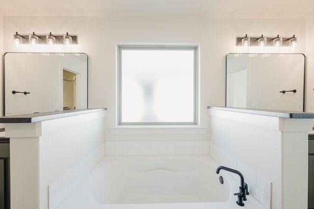 7102 County Rd 99, Midland, TX 79706