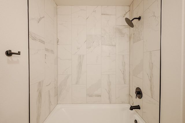 7102 County Rd 99, Midland, TX 79706