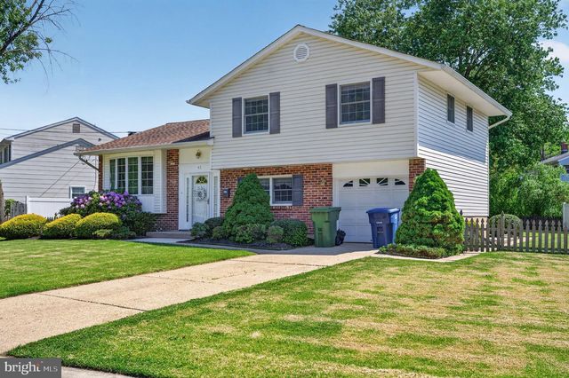 43 CHARTER OAK LN, Marlton, NJ 08053