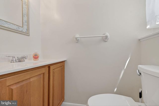 43 CHARTER OAK LN, Marlton, NJ 08053