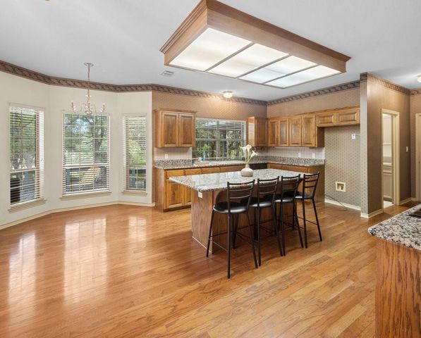 300 Delaware Springs BLVD, Burnet, TX 78611