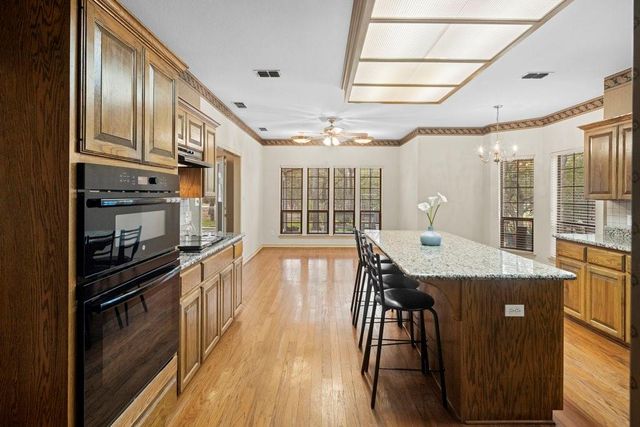 300 Delaware Springs BLVD, Burnet, TX 78611