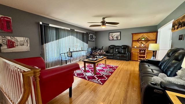 1348 Berry Lane, Flossmoor, IL 60422
