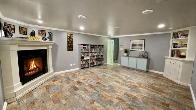 1348 Berry Lane, Flossmoor, IL 60422