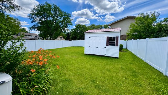 1348 Berry Lane, Flossmoor, IL 60422