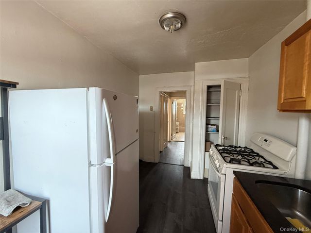 13145 225th Street, Laurelton, NY 11413