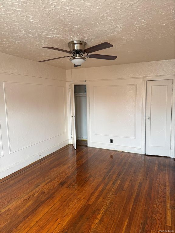 13145 225th Street, Laurelton, NY 11413 — photo 4