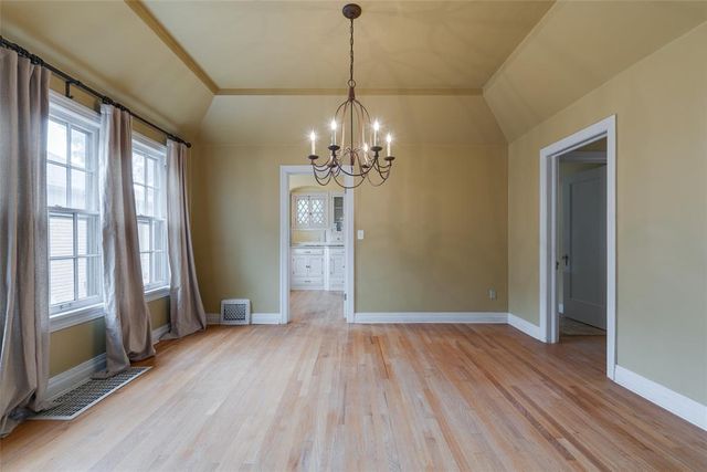 221 NW 35th Street, Oklahoma City, OK 73118