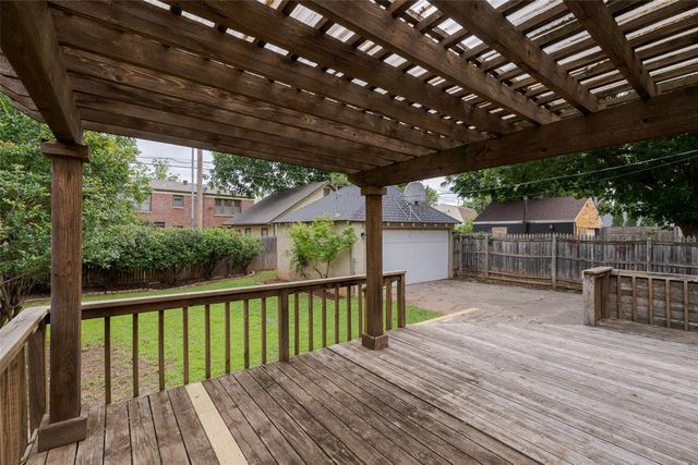 221 NW 35th Street, Oklahoma City, OK 73118