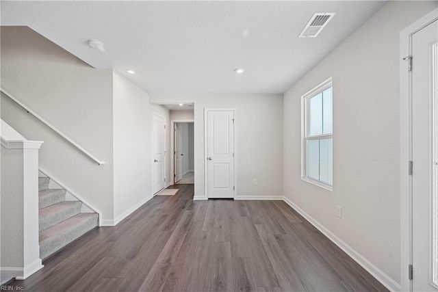 123 Good Hope LN, Portsmouth, VA 23702