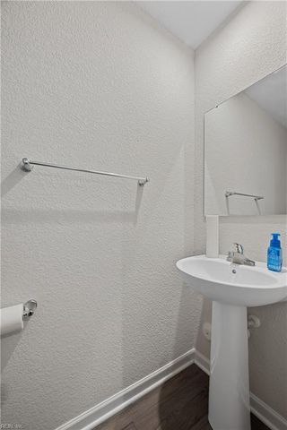 123 Good Hope LN, Portsmouth, VA 23702