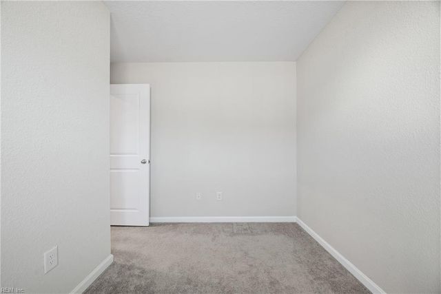 123 Good Hope LN, Portsmouth, VA 23702