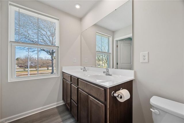 123 Good Hope LN, Portsmouth, VA 23702