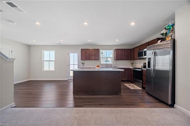 123 Good Hope LN, Portsmouth, VA 23702