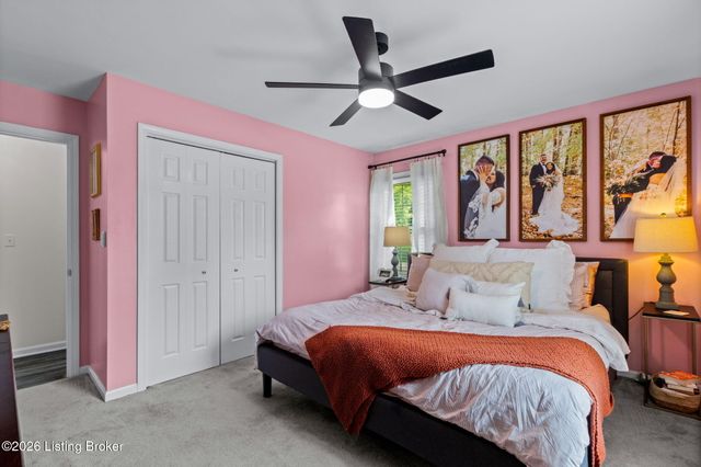 10001 Northridge Ct, Louisville, KY 40272