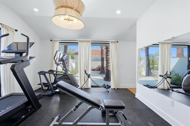 465 E ROYAL FLAMINGO DRIVE, Sarasota, FL 34236