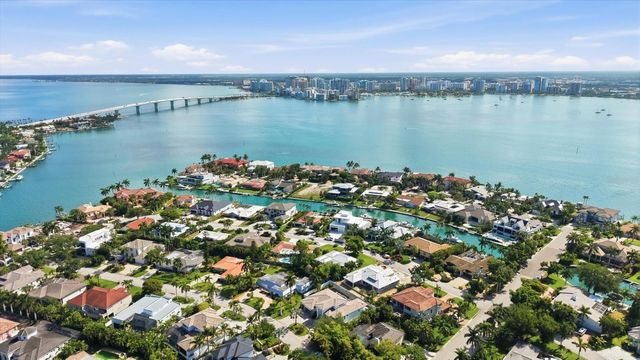 465 E ROYAL FLAMINGO DRIVE, Sarasota, FL 34236