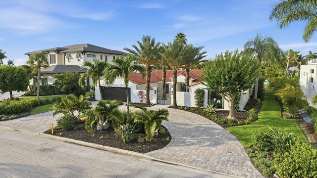 465 E ROYAL FLAMINGO DRIVE, Sarasota, FL 34236