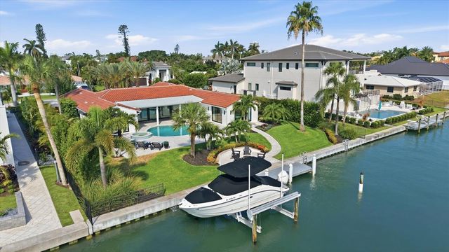 465 E ROYAL FLAMINGO DRIVE, Sarasota, FL 34236