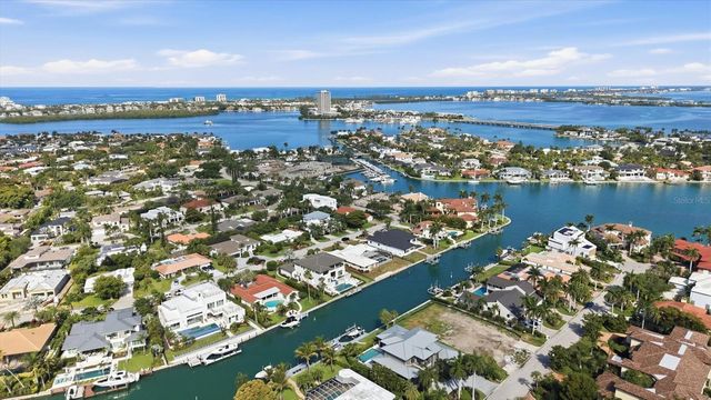 465 E ROYAL FLAMINGO DRIVE, Sarasota, FL 34236