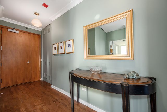 501 N Clinton Street 2105, Chicago, IL 60654