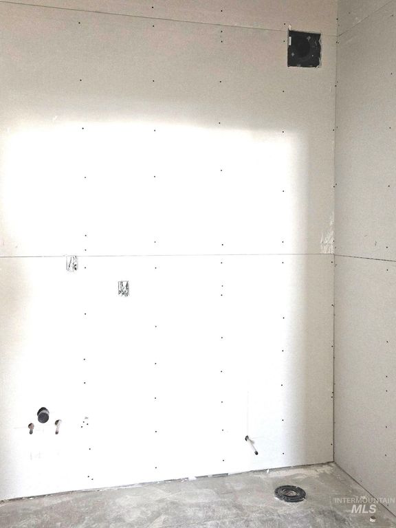 1611 N Whitley Drive 1B, Fruitland, ID 83619 photo 3