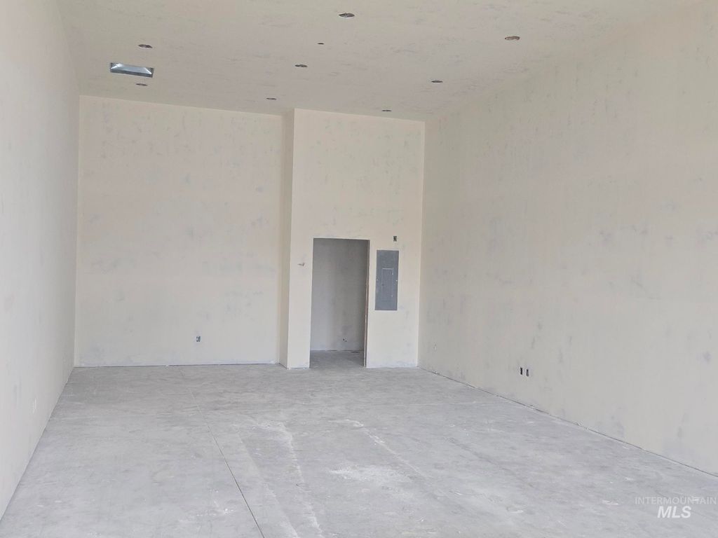 1611 N Whitley Drive 1B, Fruitland, ID 83619 photo 6