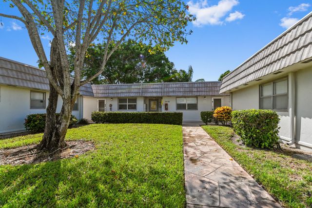 206 Valencia I, Delray Beach, FL 33446
