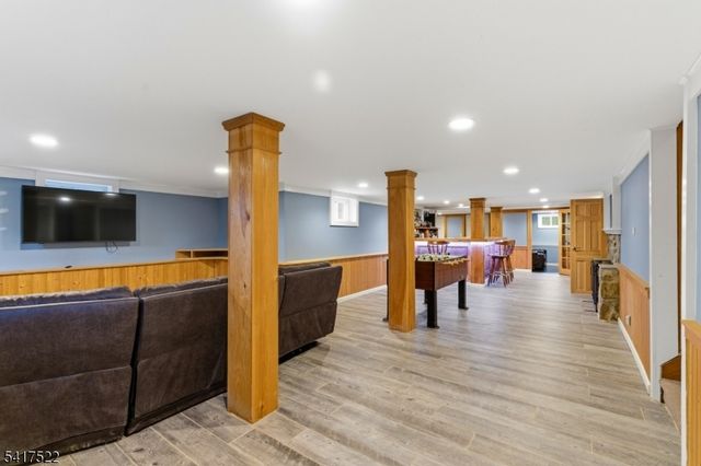 1 Old Mill Rd, Chester Twp., NJ 07930