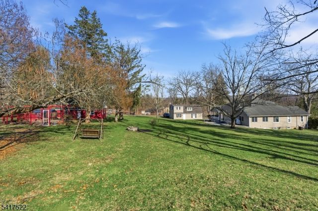 1 Old Mill Rd, Chester Twp., NJ 07930