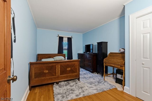 1 Old Mill Rd, Chester Twp., NJ 07930