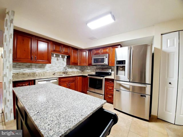 24 RAMSGATE CT, Baltimore, MD 21227