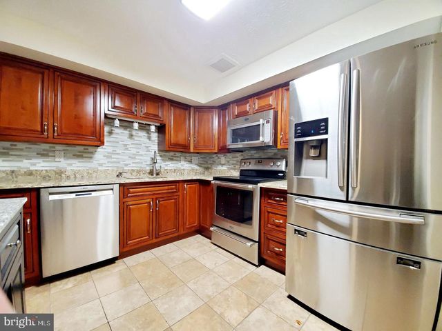 24 RAMSGATE CT, Baltimore, MD 21227